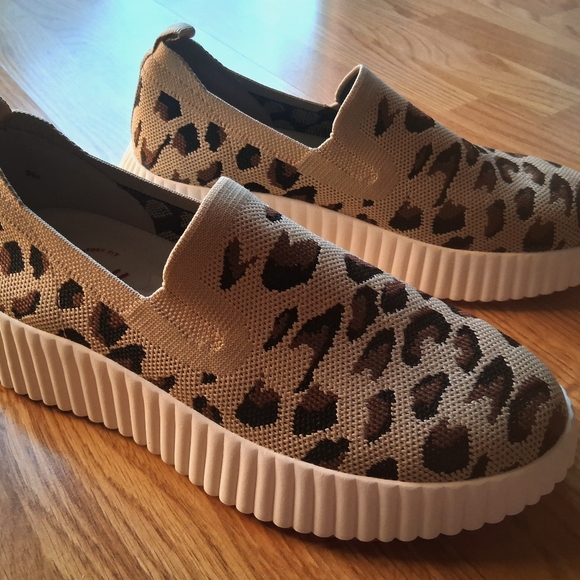 Jellypop NWT Lafies Shoes, Slip On Leopard Print, Sz 9, 10 - Picture 8 of 8